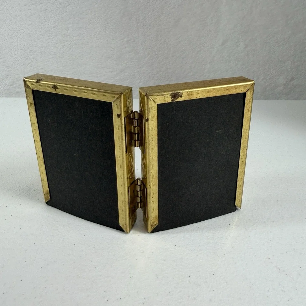 Vintage Magee Folding Brass Ornate Standing Double Picture Photo Frame 2.5 X 3.5
